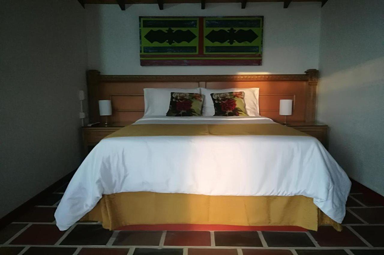 Hotel Zocalo Campestre غواتابيه المظهر الخارجي الصورة